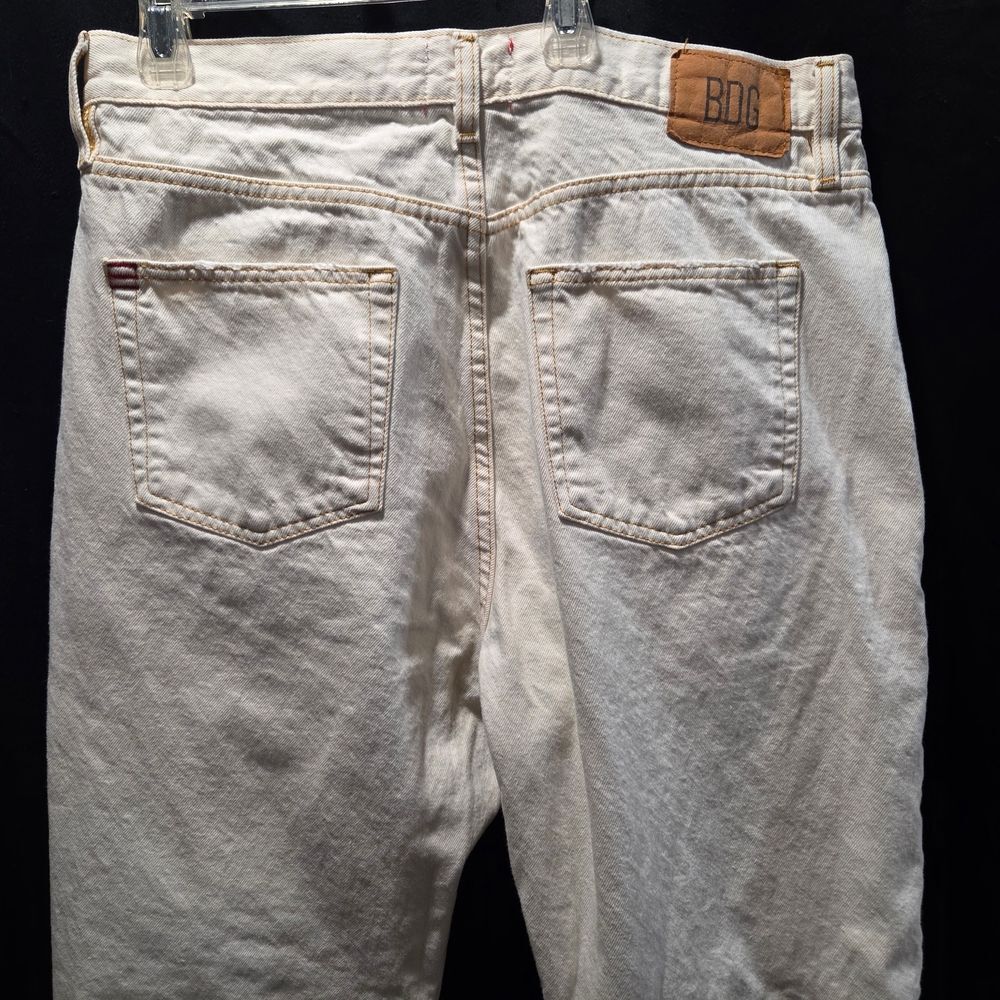 BDG Cowboy Jean 34 29-Inseam Distressed Cream Denim Raw Hem Straight Y2K Western - Picture 10 of 15
